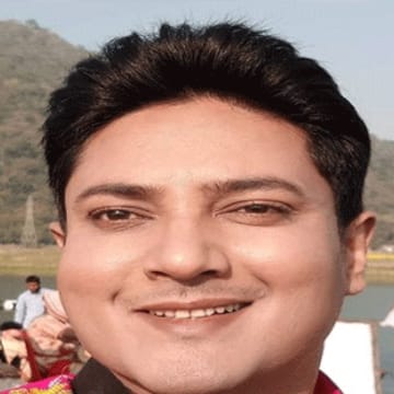 Raag Oinitom